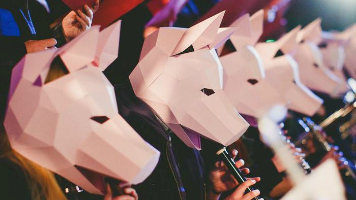 An orchestra of animals - Wintercroft